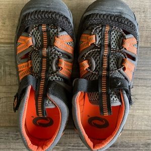 Boys Athletic/Outdoor Sandals ⭐️